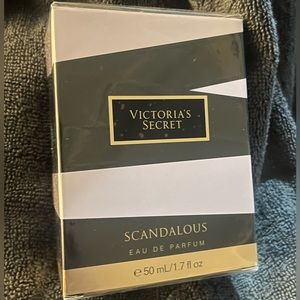 BNIB 1.7oz VS Victoria’s Secret Scandalous Eau de Parfum SEALED